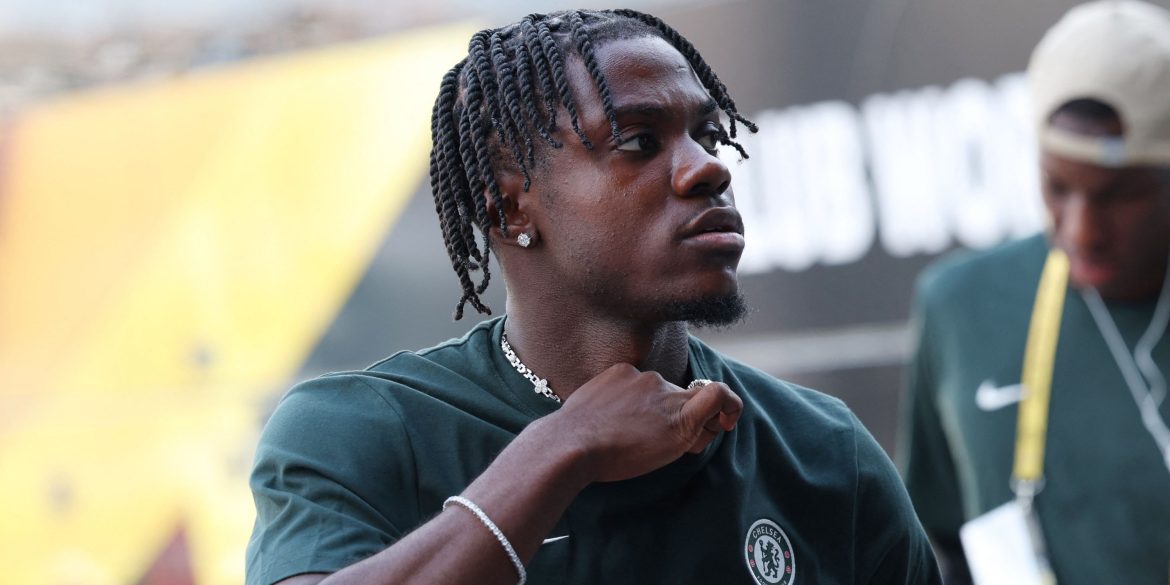 Alongside Madueke: Arsenal could finalise deal for £69m star this weekend