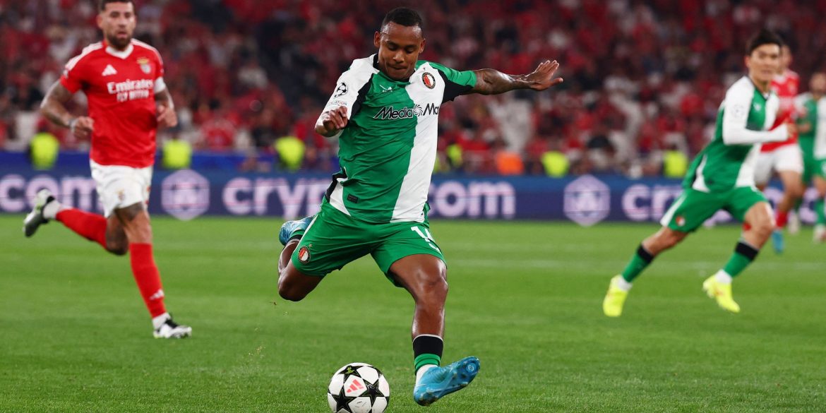 49ers lining up Leeds swoop for £17m star who's as exciting as Paixao